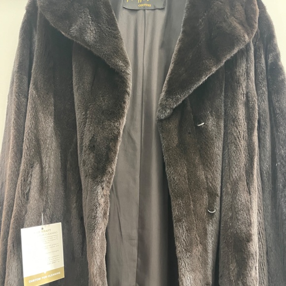 Blackglama mink coat - Picture 4 of 6